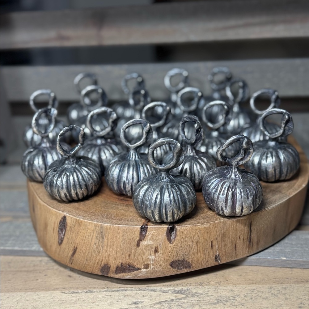 Pottery Barn Thanksgiving Mini Pumpkin/Gourd Place Card Holders
